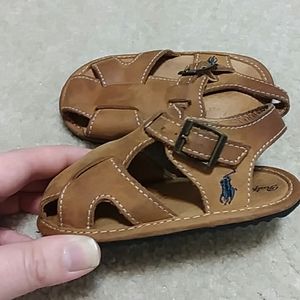 Ralph Lauren size 4 Sandal